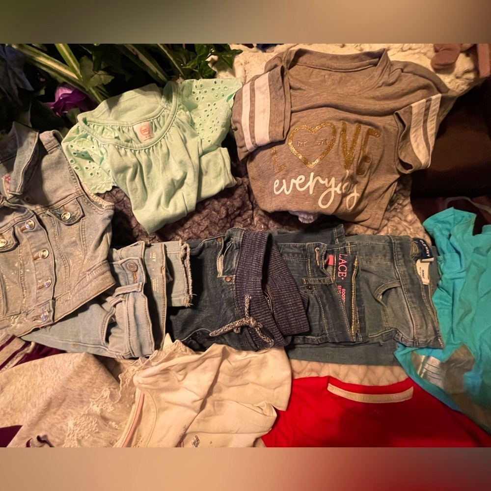 🌈12 PC Bundle Girls Tops, Jeans. Jacket warm up set SZ6/7 & 7/8 denim bling vest